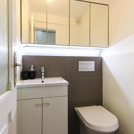 Do Castelo, Downtown